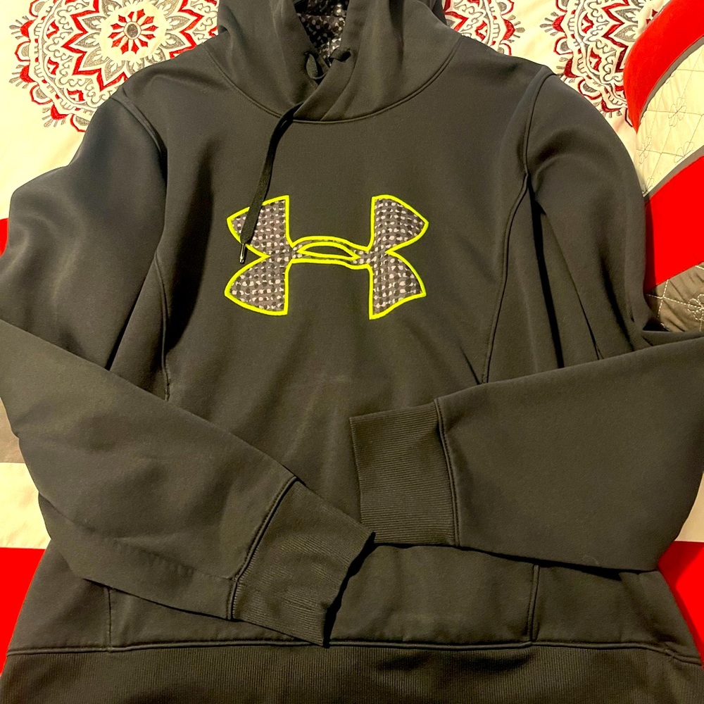 Women’s XL Under Armour Storm Hoodie